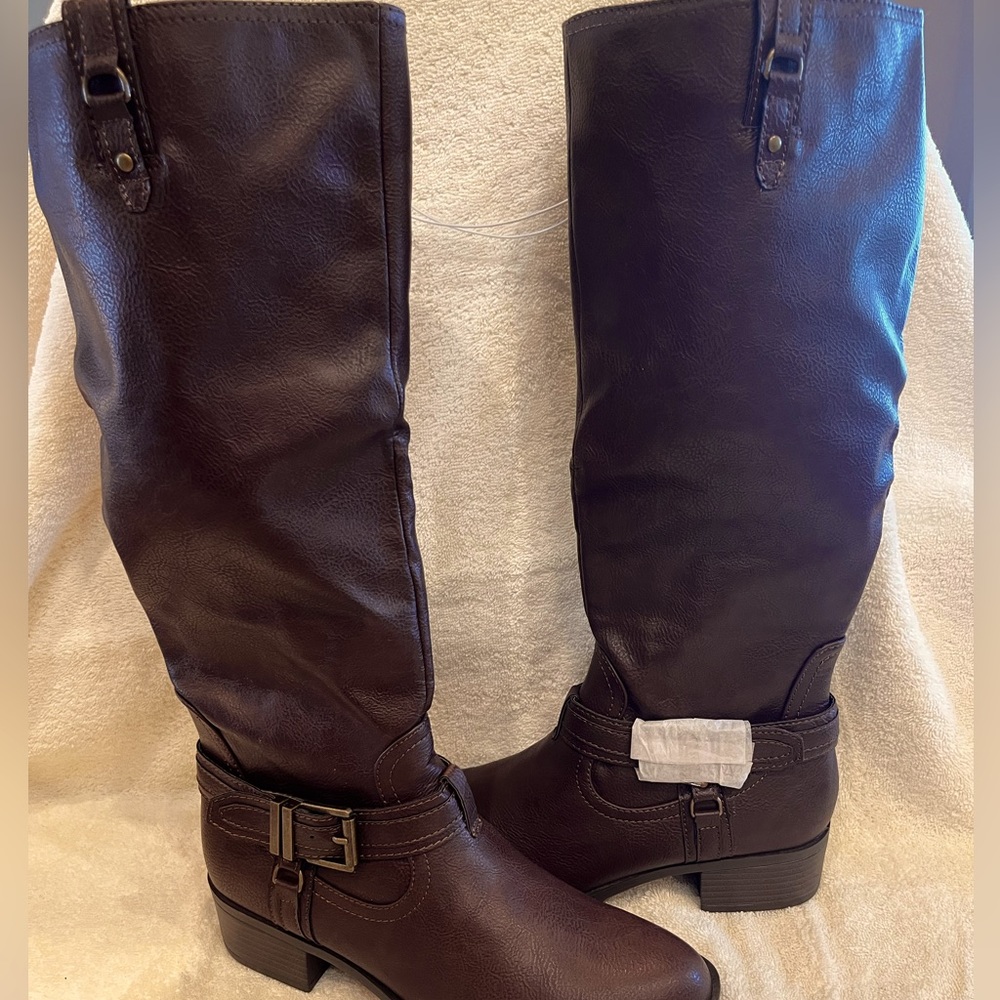 NWOT Rampage Isdera Mid Brown Boots 7.5M
